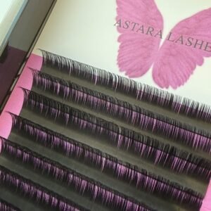 Volume lash extensions in Astara Lashes tray